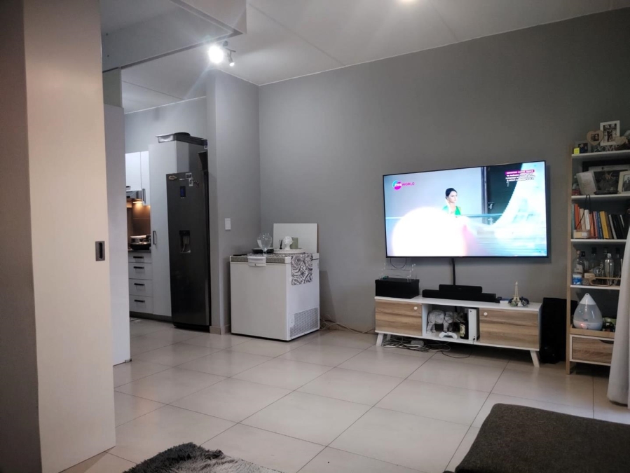 1 Bedroom Property for Sale in North Riding Gauteng