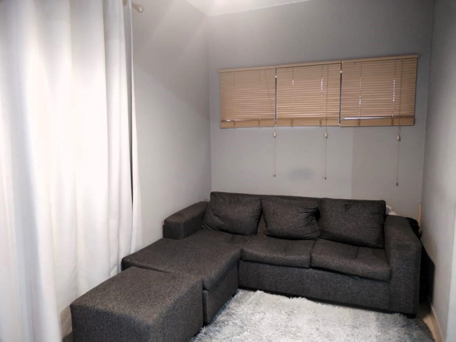1 Bedroom Property for Sale in North Riding Gauteng