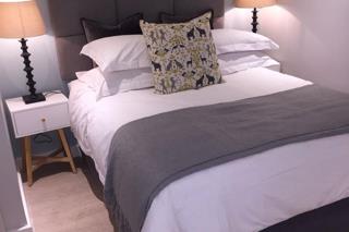 To Let 2 Bedroom Property for Rent in Rosebank Gauteng