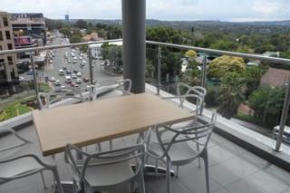 To Let 2 Bedroom Property for Rent in Rosebank Gauteng