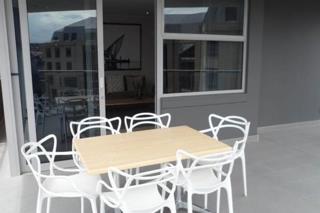 To Let 2 Bedroom Property for Rent in Rosebank Gauteng