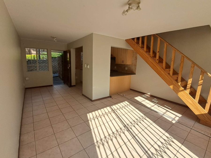 To Let 2 Bedroom Property for Rent in Noordwyk Gauteng