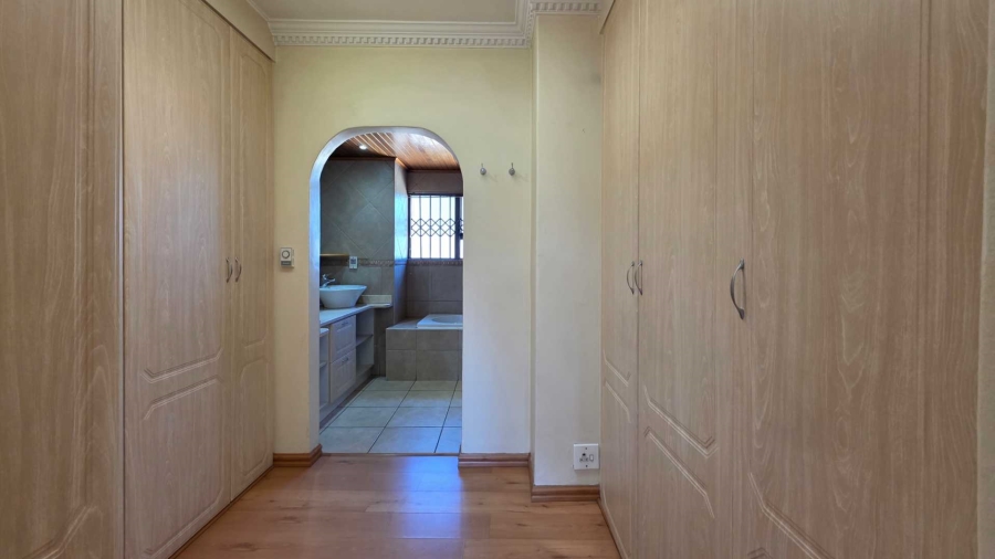 To Let 4 Bedroom Property for Rent in Strathavon Gauteng