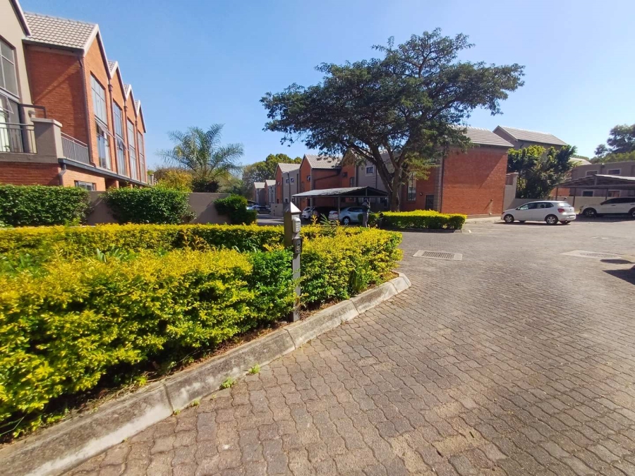 To Let 1 Bedroom Property for Rent in Darrenwood Gauteng