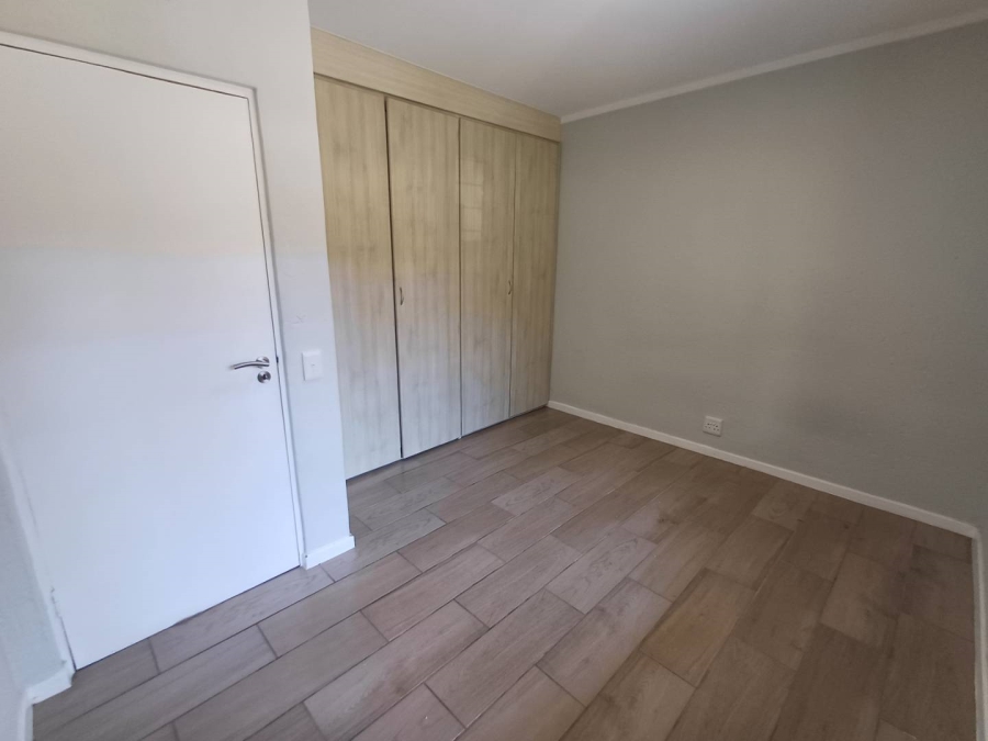 To Let 1 Bedroom Property for Rent in Darrenwood Gauteng