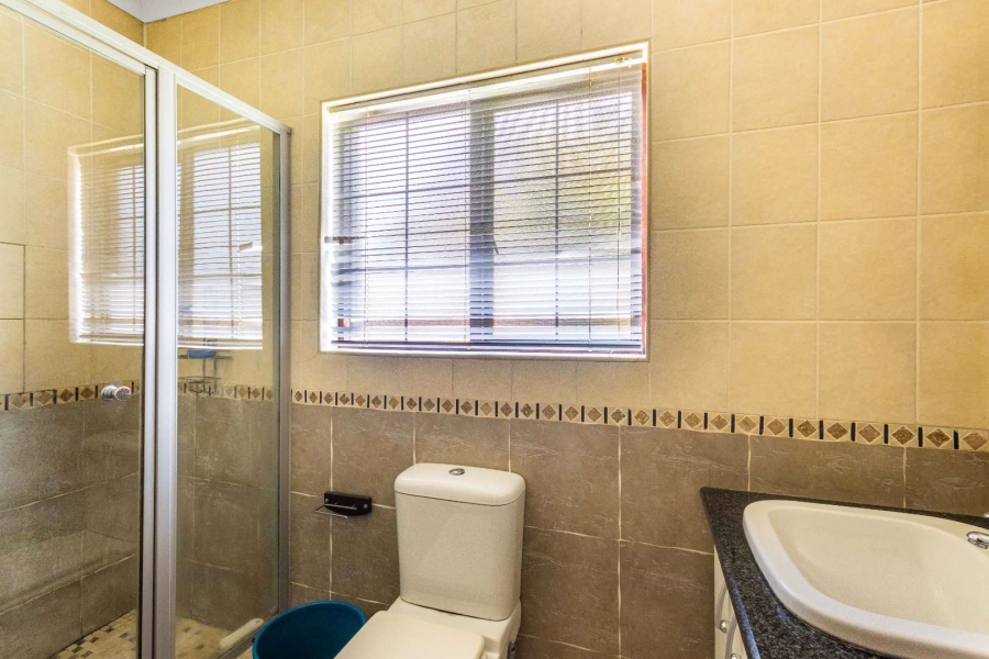 5 Bedroom Property for Sale in Moreleta Park Gauteng