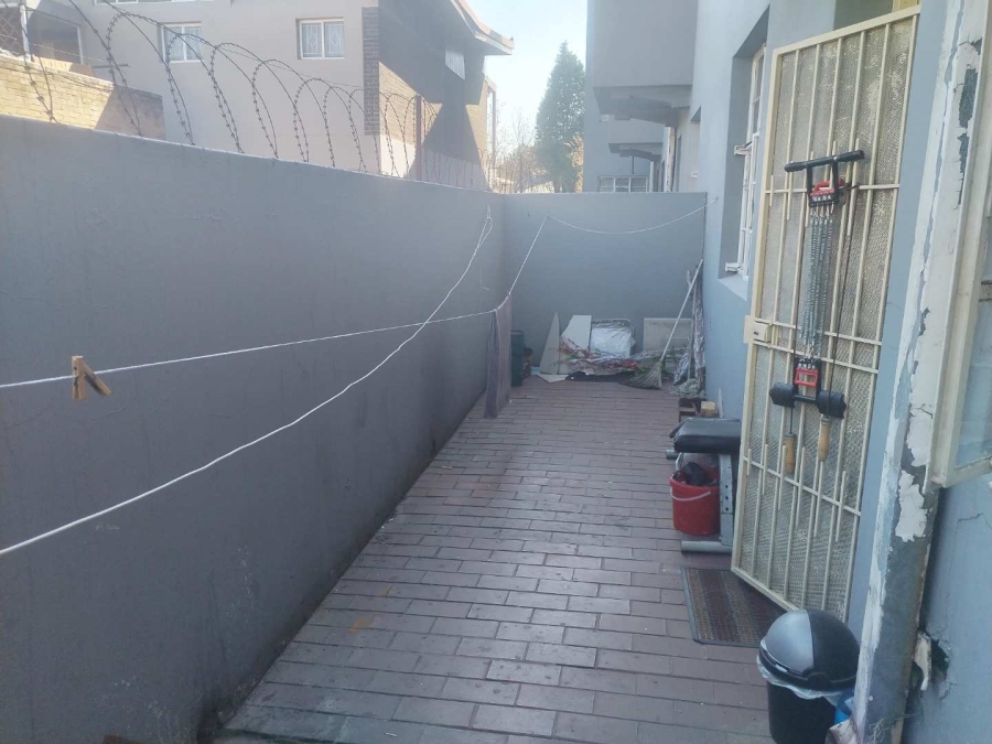 1 Bedroom Property for Sale in Benoni Central Gauteng