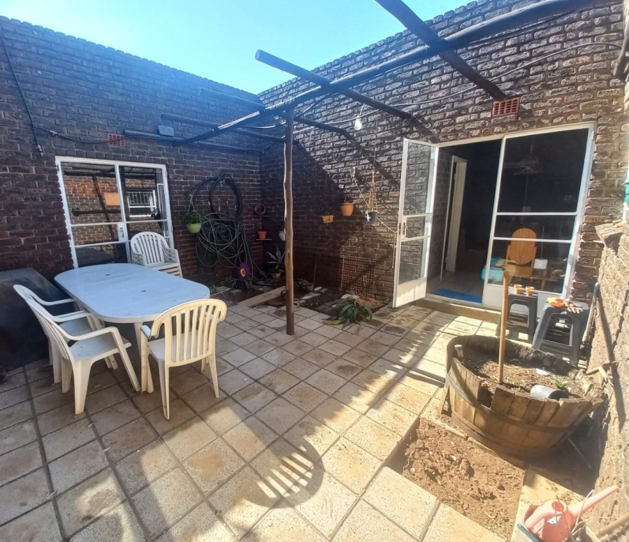 3 Bedroom Property for Sale in Ravenswood Gauteng