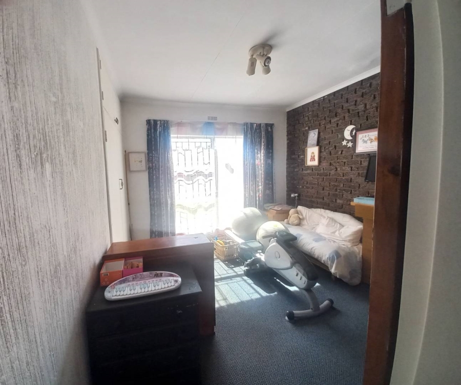 3 Bedroom Property for Sale in Ravenswood Gauteng