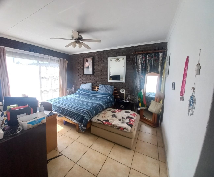 3 Bedroom Property for Sale in Ravenswood Gauteng
