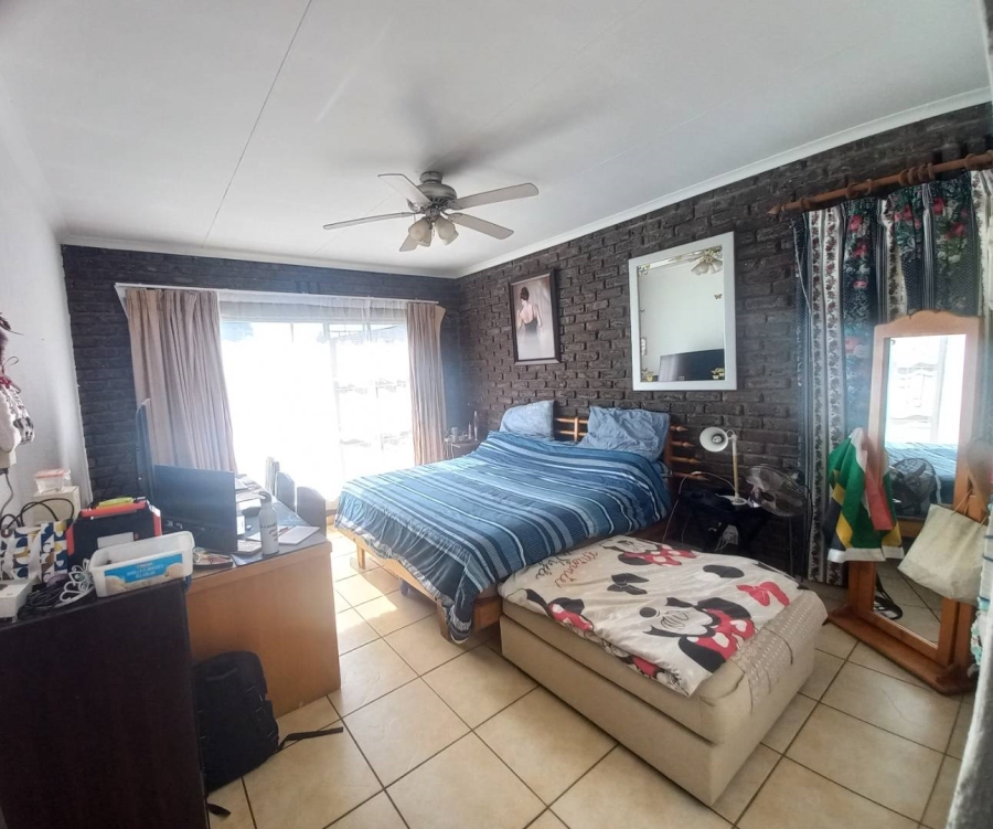 3 Bedroom Property for Sale in Ravenswood Gauteng