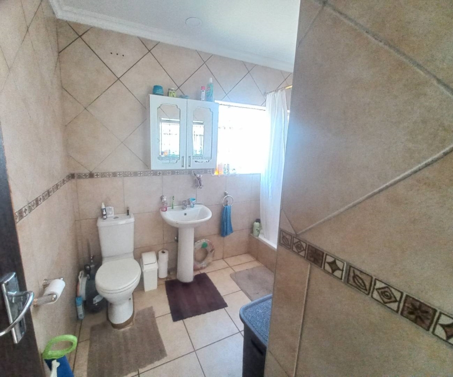 3 Bedroom Property for Sale in Ravenswood Gauteng