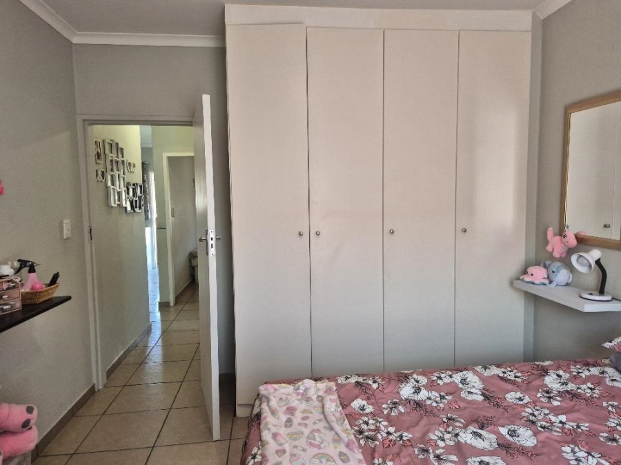2 Bedroom Property for Sale in Ravenswood Gauteng