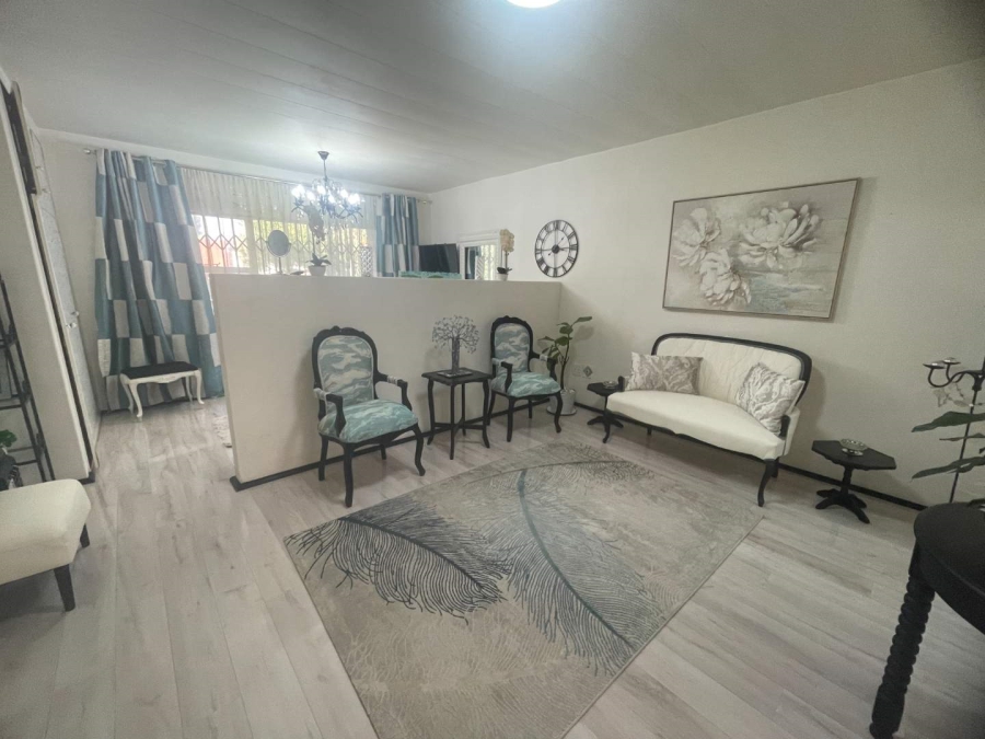 1 Bedroom Property for Sale in Rynfield Gauteng