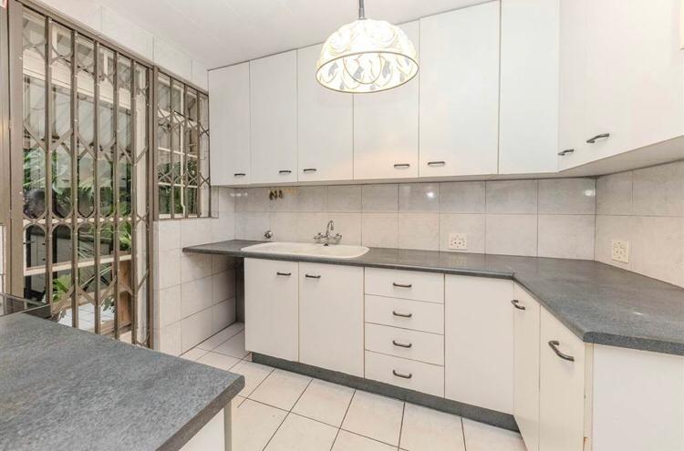 To Let 3 Bedroom Property for Rent in Florida Park Gauteng
