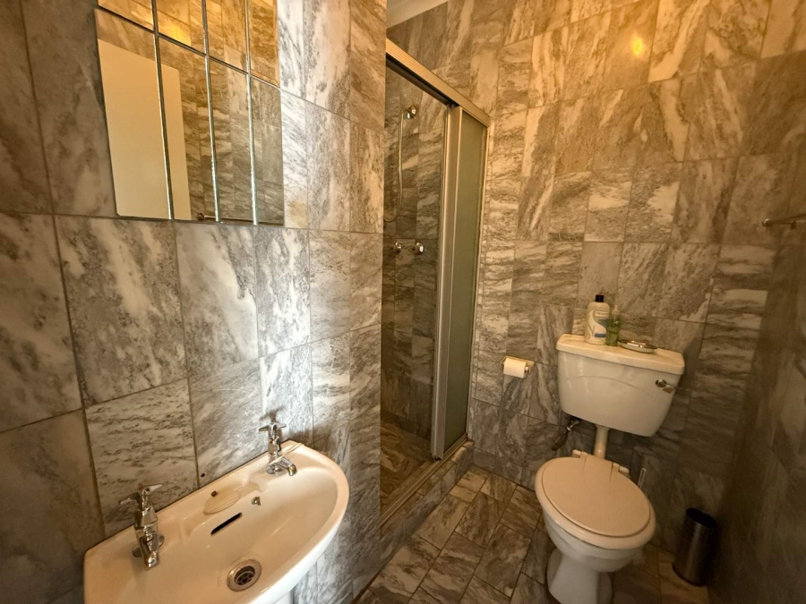 To Let 3 Bedroom Property for Rent in Florida Park Gauteng