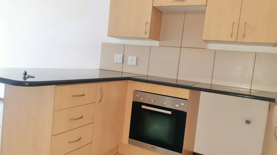 To Let 1 Bedroom Property for Rent in Jackal Creek Golf Estate Gauteng