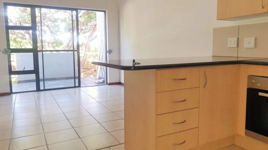 To Let 1 Bedroom Property for Rent in Jackal Creek Golf Estate Gauteng