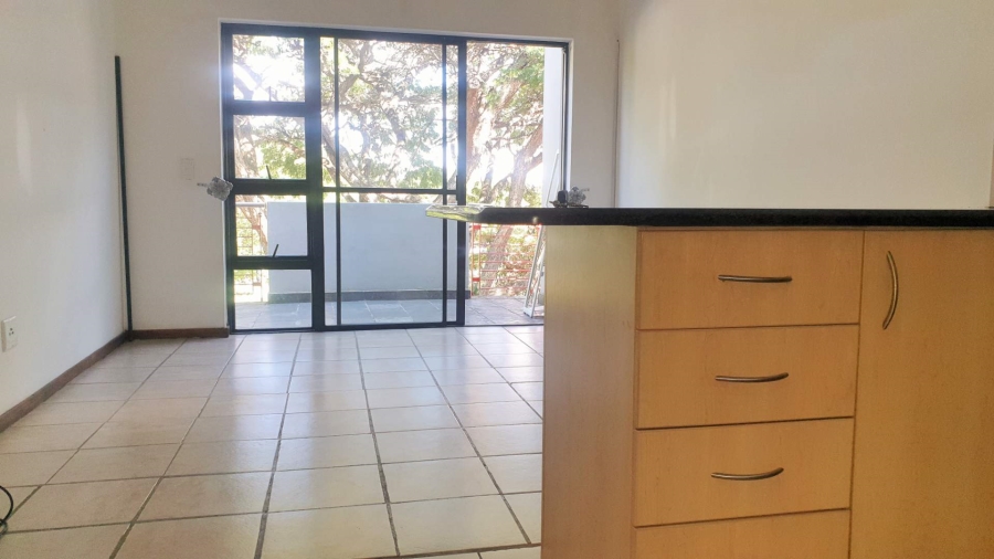 To Let 1 Bedroom Property for Rent in Jackal Creek Golf Estate Gauteng