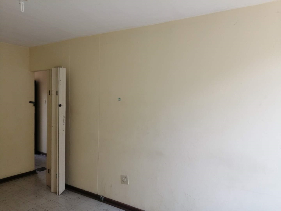 1 Bedroom Property for Sale in Muckleneuk Gauteng