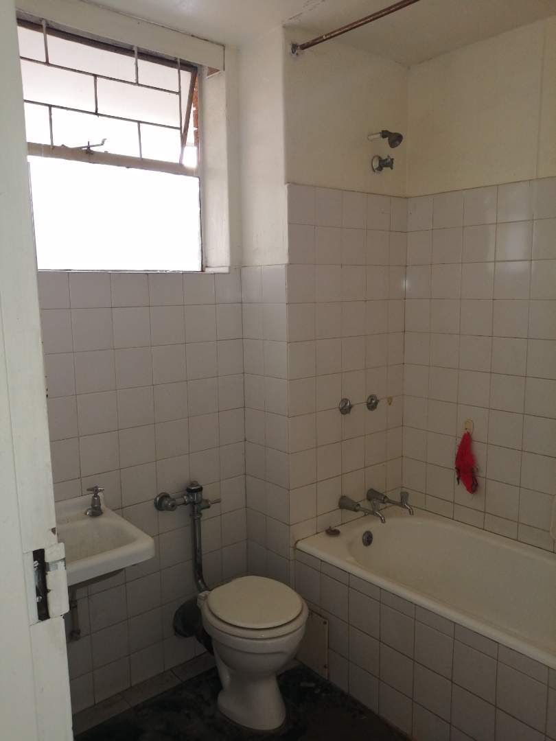 1 Bedroom Property for Sale in Muckleneuk Gauteng