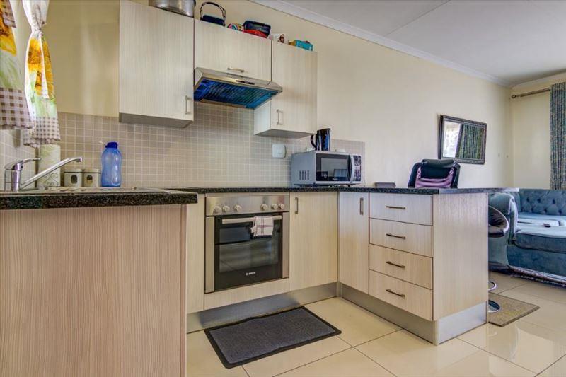 1 Bedroom Property for Sale in Pomona Gauteng