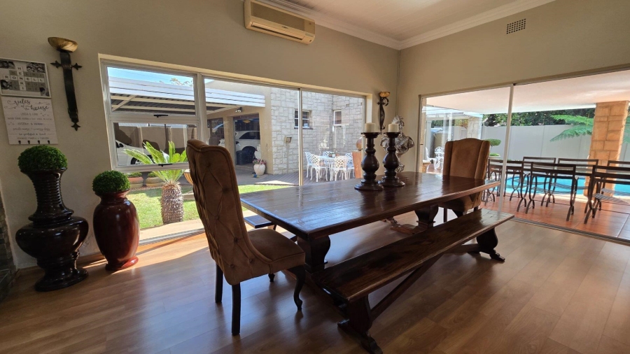 5 Bedroom Property for Sale in Raceview Gauteng