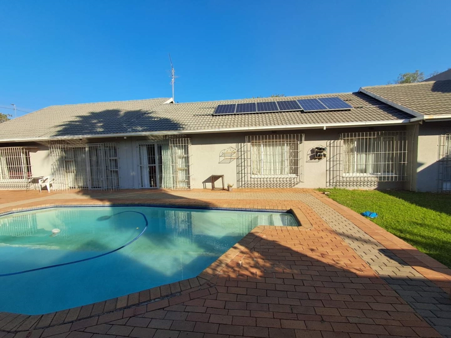 6 Bedroom Property for Sale in Mayfield Gauteng