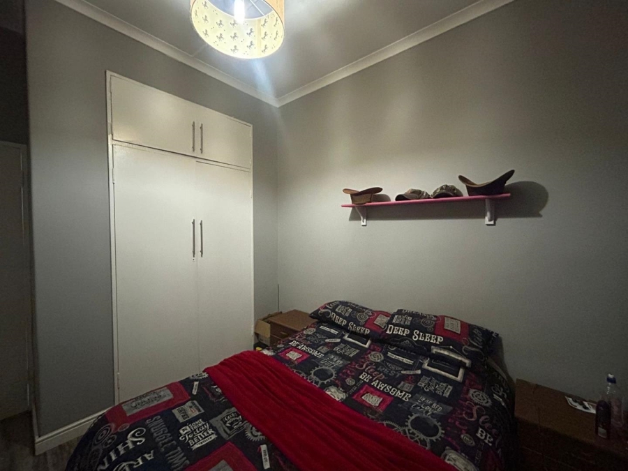 2 Bedroom Property for Sale in Farrarmere Gauteng