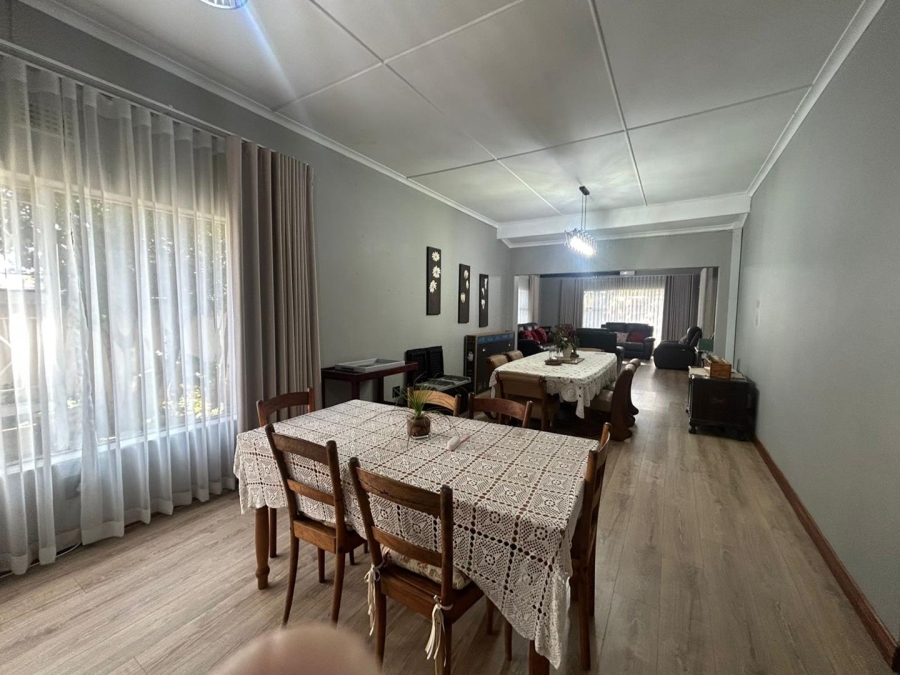 2 Bedroom Property for Sale in Farrarmere Gauteng