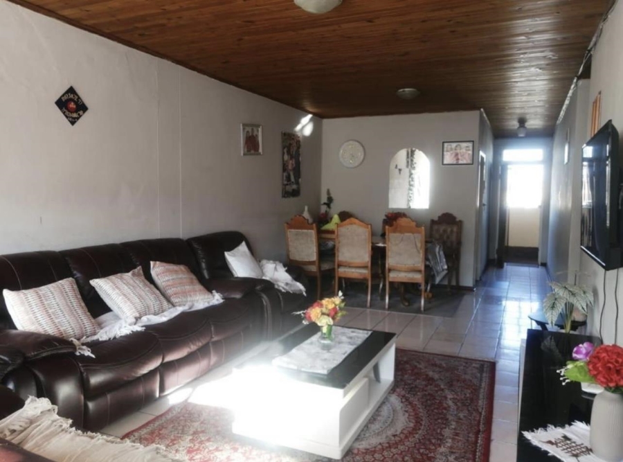 2 Bedroom Property for Sale in Jeppestown Gauteng