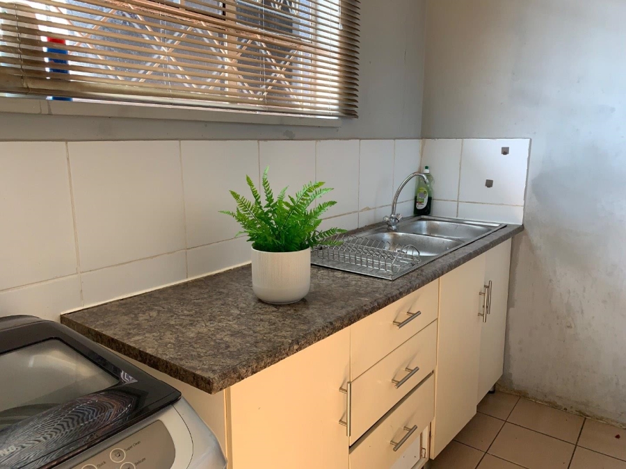 2 Bedroom Property for Sale in Chrisville Gauteng