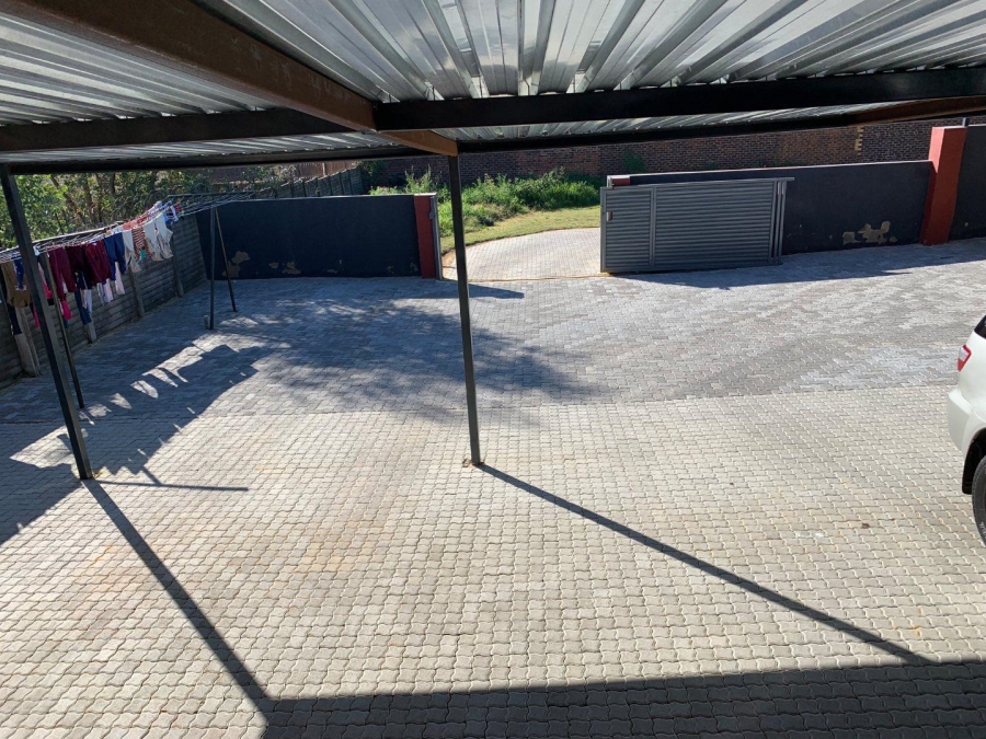 2 Bedroom Property for Sale in Chrisville Gauteng