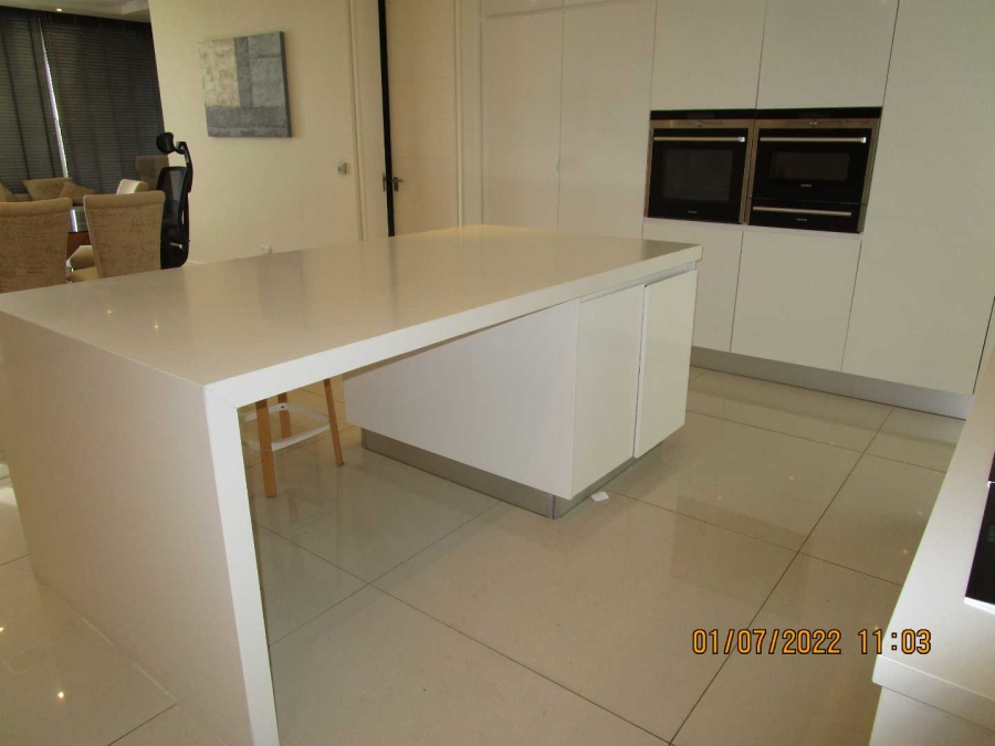 To Let 2 Bedroom Property for Rent in Morningside Gauteng