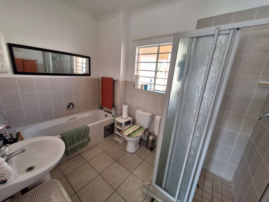 1 Bedroom Property for Sale in North Riding AH Gauteng