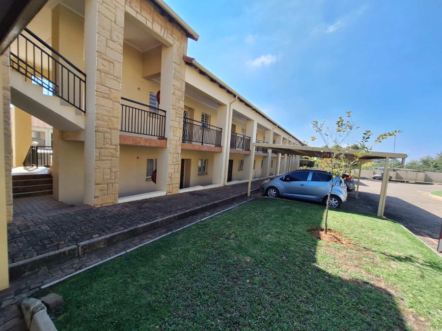 1 Bedroom Property for Sale in North Riding AH Gauteng