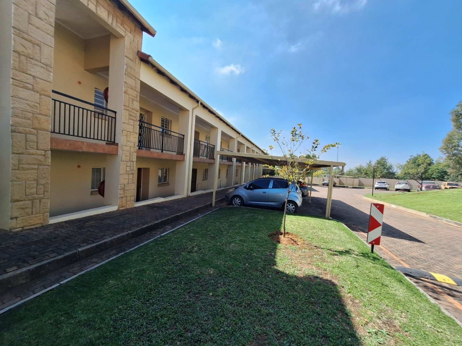 1 Bedroom Property for Sale in North Riding AH Gauteng