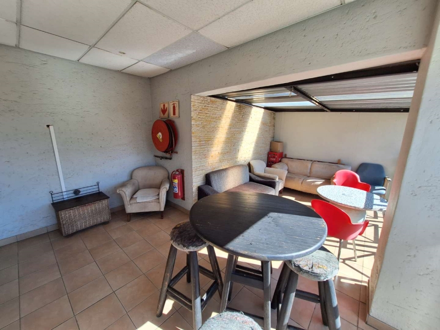 To Let commercial Property for Rent in Northcliff Gauteng