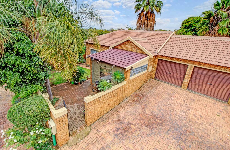 3 Bedroom Property for Sale in North Riding Gauteng