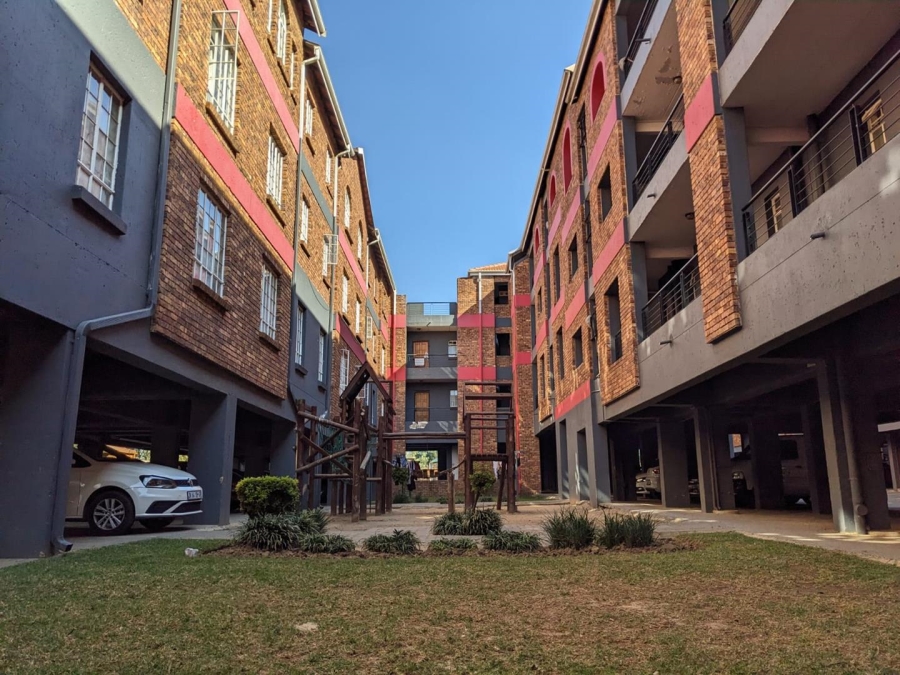 1 Bedroom Property for Sale in Ravenswood Gauteng