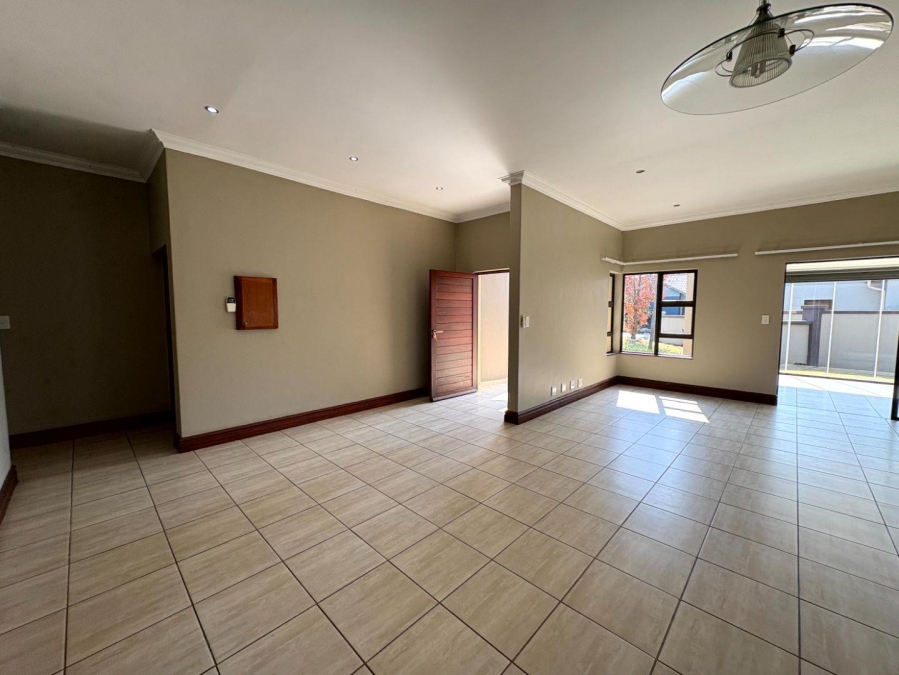 3 Bedroom Property for Sale in Retire at Midstream Gauteng