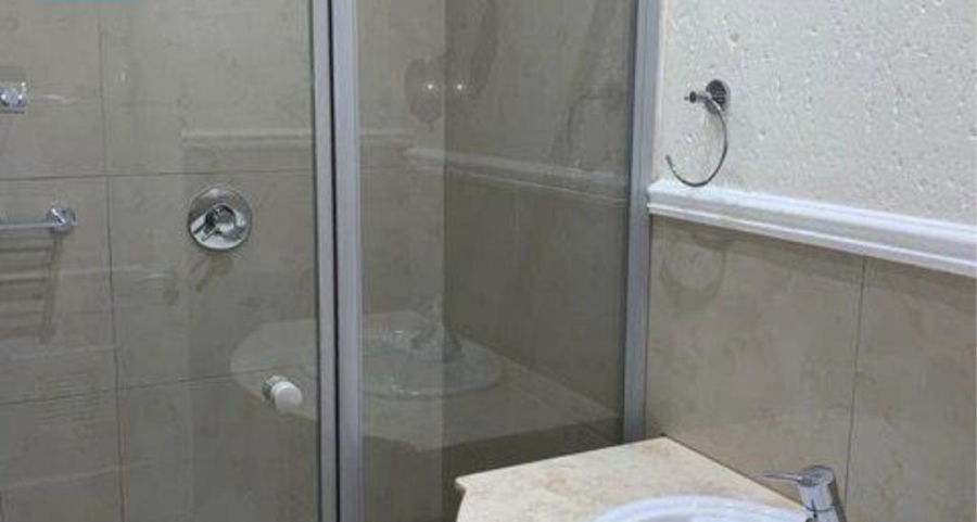 To Let 2 Bedroom Property for Rent in Morningside Gauteng