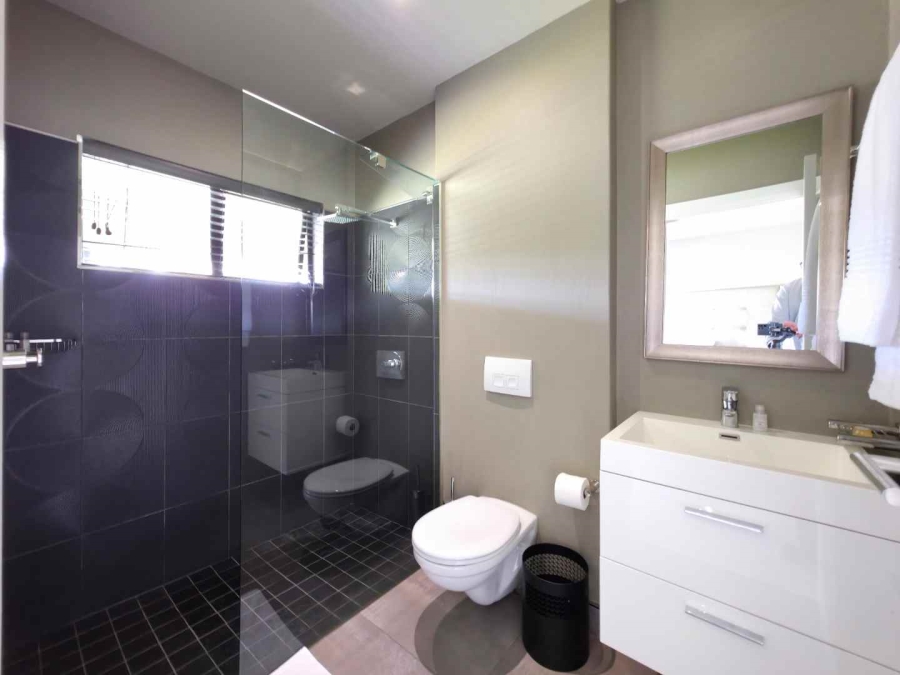 To Let 4 Bedroom Property for Rent in Strathavon Gauteng