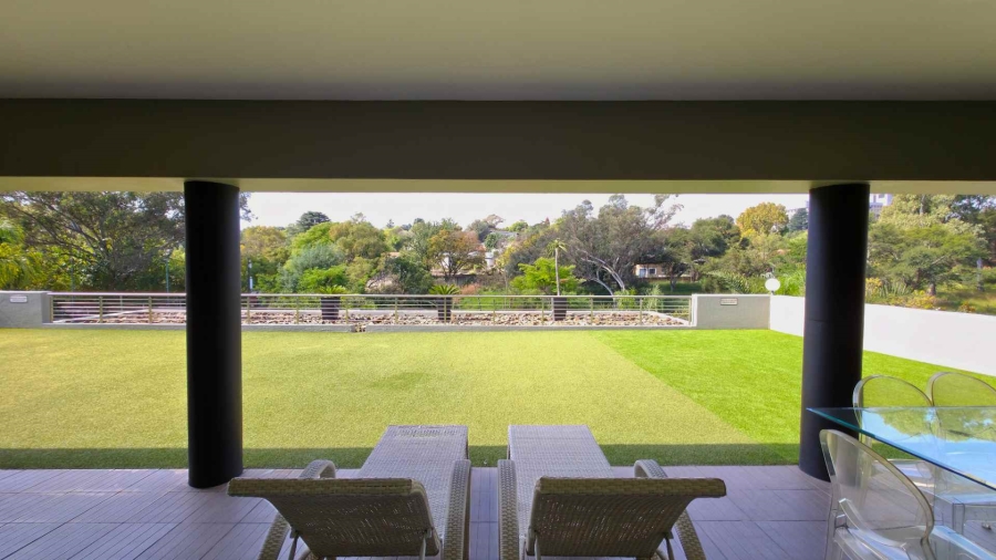 To Let 4 Bedroom Property for Rent in Strathavon Gauteng