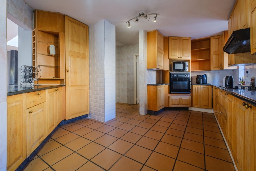 4 Bedroom Property for Sale in Moreleta Park Gauteng