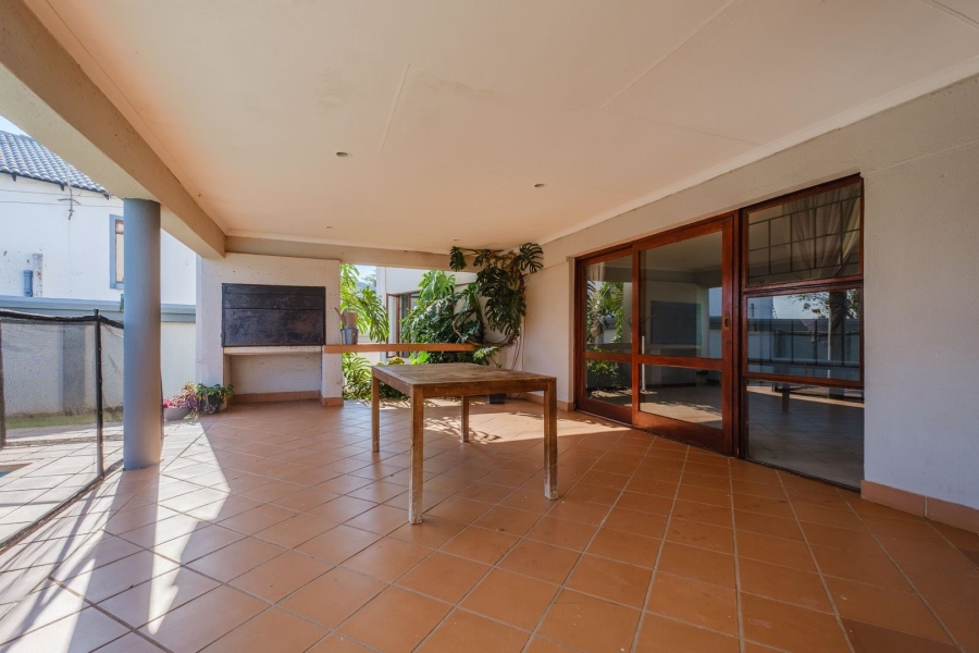 4 Bedroom Property for Sale in Moreleta Park Gauteng
