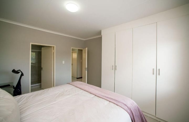 3 Bedroom Property for Sale in Brentwood Gauteng