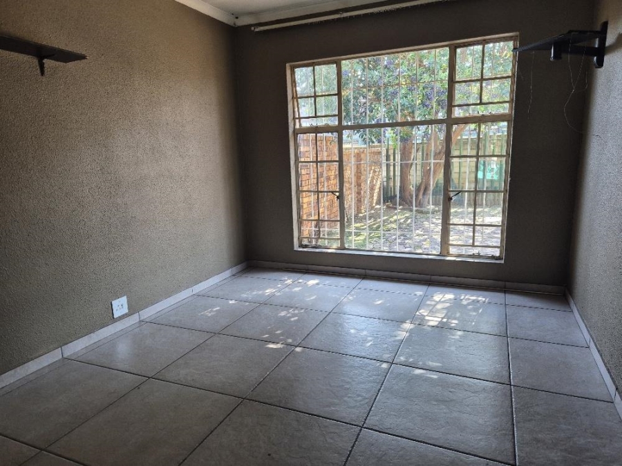 2 Bedroom Property for Sale in Witfield Gauteng