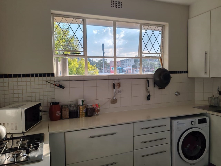 To Let 3 Bedroom Property for Rent in Linden Gauteng