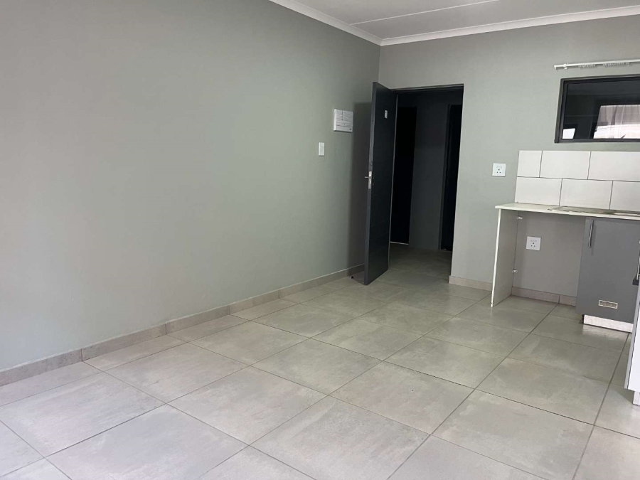 To Let 2 Bedroom Property for Rent in Ferndale Gauteng